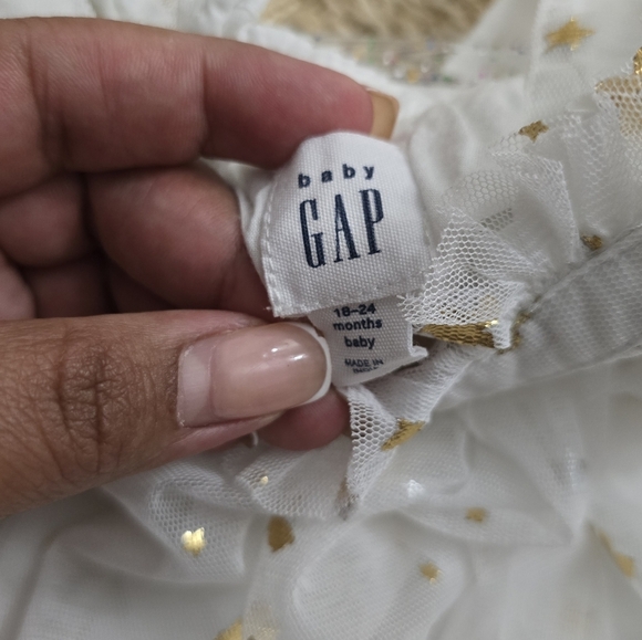 GAP White and Gold Kids Sandals - Picture 7 of 7